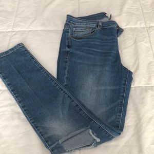 Refuge distressed Jeans